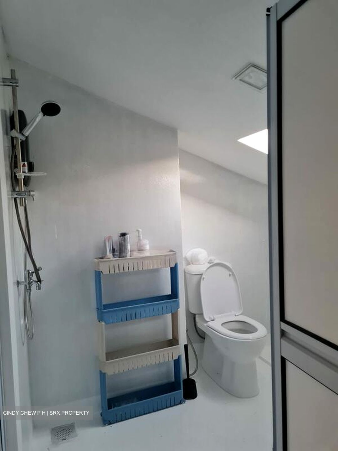 Fuyong Estate (D23), Terrace #498265451